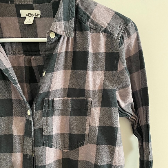 Abound Beige & Black Plaid Flannel - Picture 2 of 8